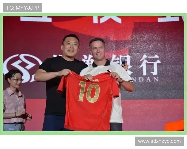 冷门足球明星的独特魅力与精彩瞬间照片集锦探索之旅 冷门足球明星的独特魅力与精彩瞬间照片集锦探索之旅