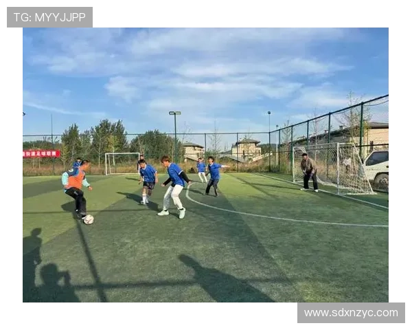 足球明星在绿茵场上的辉煌时刻与难忘瞬间回顾 足球明星在绿茵场上的辉煌时刻与难忘瞬间回顾